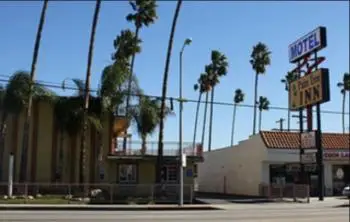 Palm Tree Inn 8